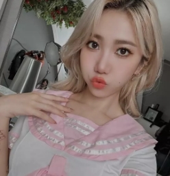 Zhou Ning (周寧) Profile Photo